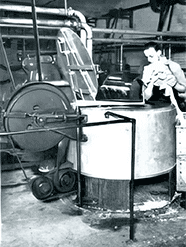 A new under-driven centrifuge